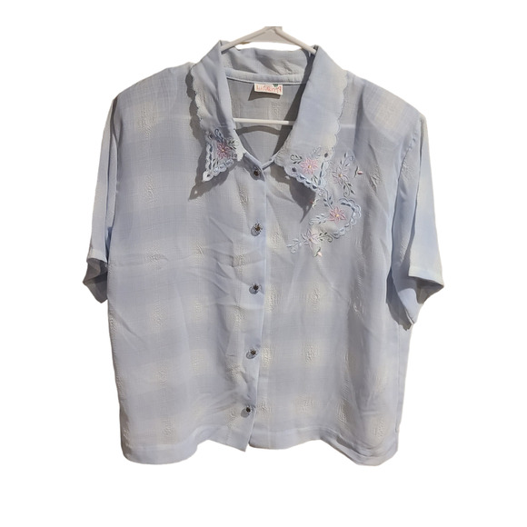 Embroidered Sheer Short Sleeve Button Down-Vintage - Picture 2 of 8